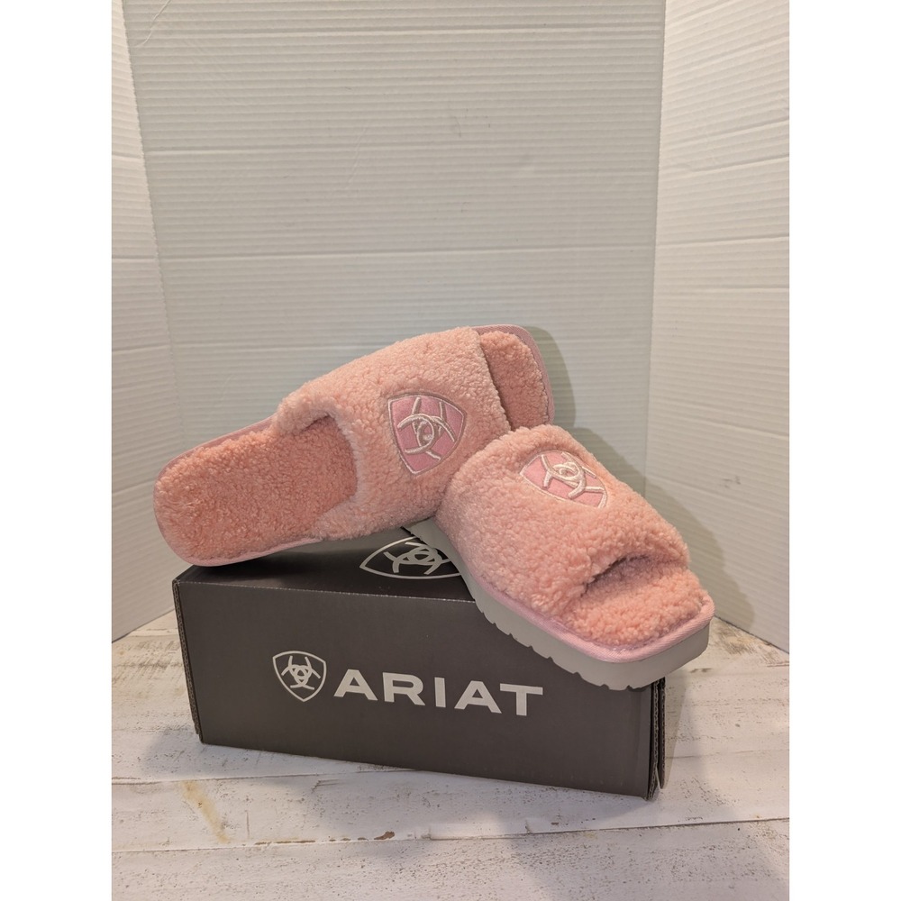 - NEW ARIAT - Cozy Fuzzy Pink Slippers - Slide on - Women's Size 10